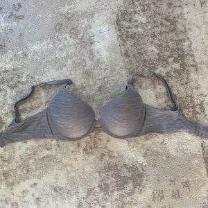 VS grey bra